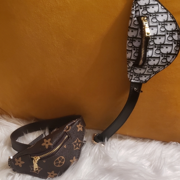 Doggy Bags - Picture 3 of 5